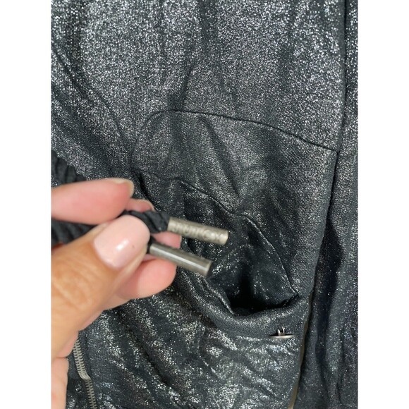 Juicy Couture Black Metallic Wet‎ Look Zip Up Hoodie Jacket Size M Lightweight - Picture 4 of 14